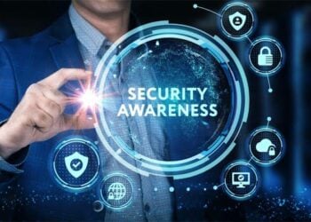 Kamfani Wayar Da Kai Kan Barazanar Intanet A Rayuwar Al’umma (CYBER AWARENESS)