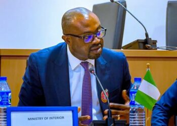 Gwamnati Ta Kammala Samar Da Fasfo Sama Da 200,000 Da Suka Yi Jinkiri