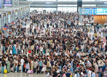 Jiragen Kasa Na Sin Sun Yi Jigilar Fasinjoji Sama Da Miliyan 100 A Lokacin Hutun Ranar Ma’Aikata