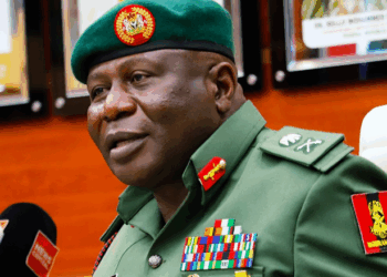 Babban Hafsan Soji Ya Ƙalubalanci Sabbin Sojoji Da Su Shirya Yaƙi Da ‘Yan Ta’adda