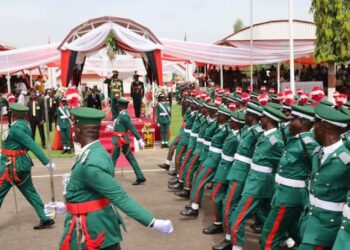 Tinubu Kuratan Sojoji 1,196 Aka Yaye A Makarantar Horar Da Sojoji Ta Zariya