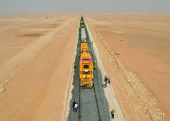 Kamfanin Sin Ya Cimma Nasarar Shimfida Layin Dogo Na Farko Dakon Kaya Mafiya Nauyi A Hamadar Afirka