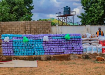 Gwamna Lawal Ya Ƙaddamar Da Shirin Ciyar Da Ɗalibai A Makarantun Zamfara