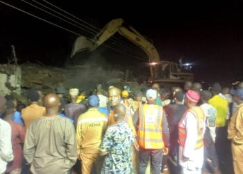 DA ƊUMI-ƊUMI: Wani Gidan Bene Mai Hawa Uku Ya Rufto, Ya Kashe Mutum 4, Da Jikkata 7 A Kano