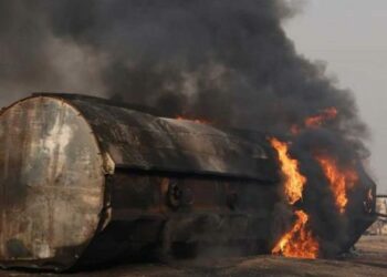 Wata Motar Tankar Mai Ta Kama Da Wuta Tare Da Kone Wasu Motoci A Ibadan, Jihar Oyo