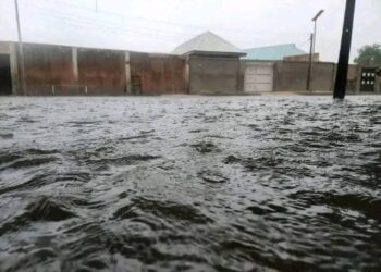 Gine-gine 8 Sun Ruguje, Makabarta Ta Nutse A Wata Sabuwar Ambaliyar Ruwa A Borno