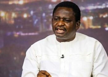 Buhari Da Ya Daɗe Da Rasuwa Idan A Asibitocin Nijeriya Ake Duba Shi – Adesina