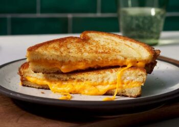 Yadda Ake Gasasshen Biredi (Sandwich)