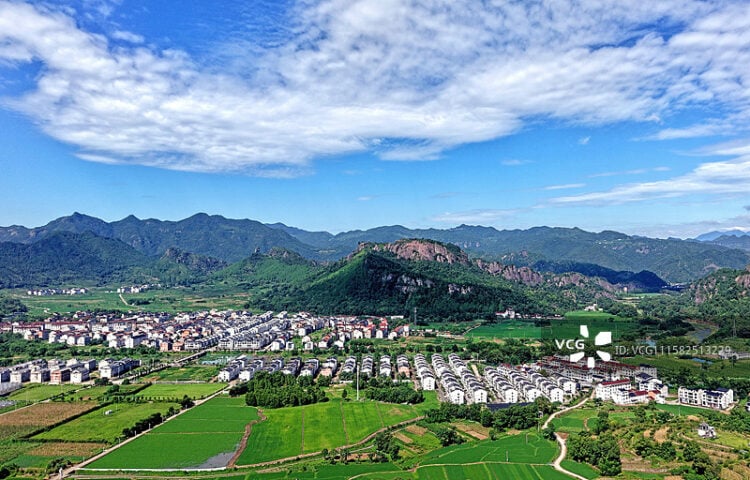 Qiushi