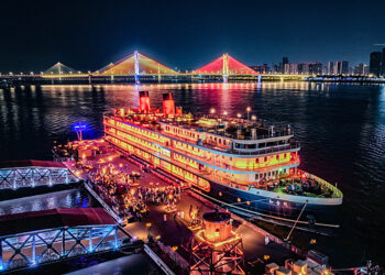 Firaministan Kasar Sin Ya Yi Kira Da A Bunkasa Cinikayyar Ayyukan Hidimomi Masu Inganci