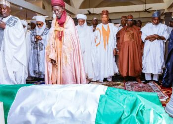 Hotuna: Shettima Ya Wakilci Shugaba Tinubu Wajen Jana’izar Sarkin Zuru