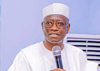 Sanata Wadada Ya Fice Daga Jam’iyyar SDP Bayan Ganawa Da Tinubu