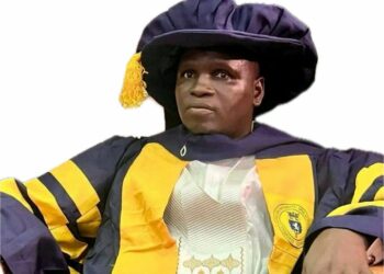 Bayan Nesanta Kanta, Jami’ar European American Ta Yi Wa Rarara Tayin Digiri