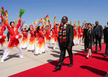 Shugaban Zimbabwe Ya Sauka Beijing Domin Halartar Bikin Cika Shekaru 80 Da Cimma Nasarar Yakin Kin Mamayar Dakarun Japan