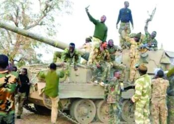 Sojoji Sun Kama Ƴan Ta’adda 450, Sun Ceto Mutane 180 A Satumba — DHQ