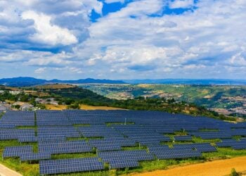 Kasar Sin Ta Fitar Da Takardar Bayani Kan Samun Ci Gaba Mai Karancin Fitar Da Hayaki