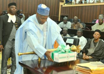 Gwamnan Gombe Ya Gabatar Da Naira Biliyan 535.69 A Matsayin Kasafin 2026