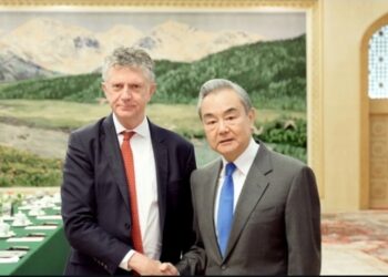 Wang Yi Ya Gana Da Mai Ba Da Shawara Kan Tsaron Kasa Na Firaministan Burtaniya Powell