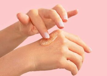 Hanyoyi Biyar Da Za Mu Bi Domin Inganta Fatar Jikinmu