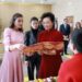 Peng Liyuan Da Sarauniya Letizia Ta Spain Sun Ziyarci Cibiyar Kula Da Nakasassu A Beijing