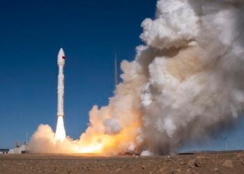 EU Kasar Sin Ta Yi Nasarar Harba Sabbin Taurarin Dan Adam Na Gwaji