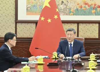 Shugaba Xi Ya Saurari Rahoton Aiki Daga Kantoman Yankin Musamman Na Hong Kong