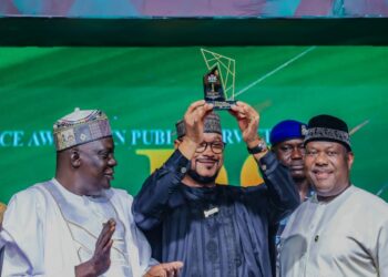 Gwamna Dauda Lawal Ya Lashe Kyautar NEAPS Ta 2025