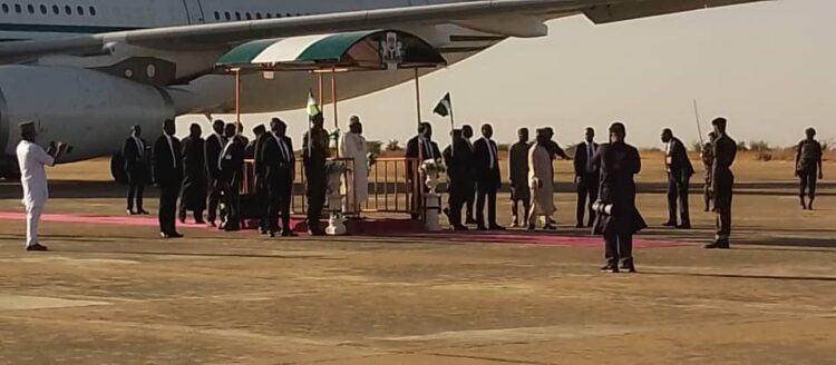 HOTUNA: Yadda Tinubu Ya Kai Ziyara Don Ta’aziyyar Sheikh Dahiru Bauchi