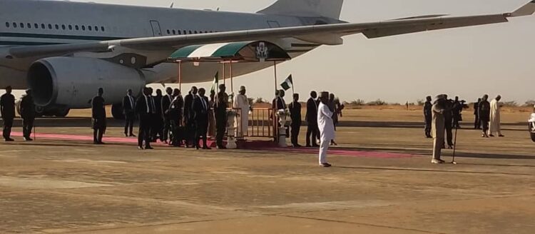 HOTUNA: Yadda Tinubu Ya Kai Ziyara Don Ta’aziyyar Sheikh Dahiru Bauchi