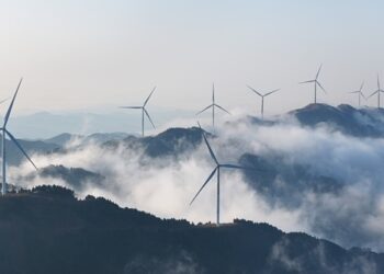 Yawan Makamashin Da Ba Na Kwal Da Gas Da Mai Ba Da Sin Ta Yi Amfani Da Su a Bana Zai Zarce Kashi 20% Bisa Burinta