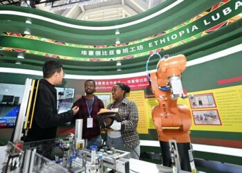 Waiwaye Adon Tafiya : Tasirin Sin A Kan Afirka Ta Fannin Fasahar AI