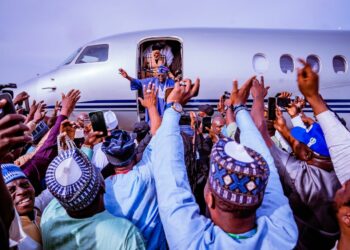 Tinubu Ya Dawo Nijeriya Bayan Shafe Makonni A UAE Da Turai