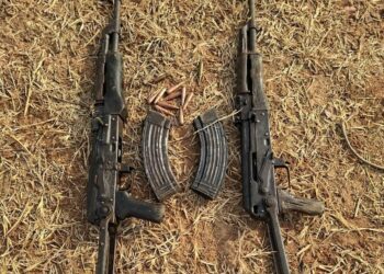Sojoji Sun Hallaka Babban Kwamandan ISWAP, Sun Cafke Ƴan Fashi A Borno Da Adamawa