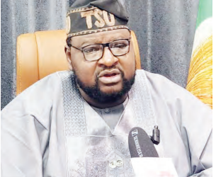Tarihin Rayuwar Hon. Aminu Suleiman A Takaice