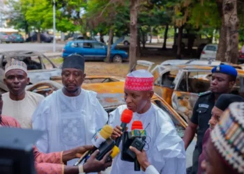 Sauya Sheƙa: Kwamishinoni Na Murabus Daga Muƙamin Gwamna Yusuf