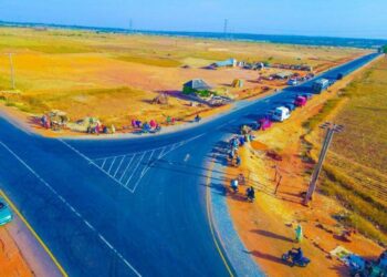 Uba Sani Ya Ƙaddamar Da Titi Mai Tsawon Kilomita 35 Da Ya Haɗa Al’ummomi 76 A Kaduna