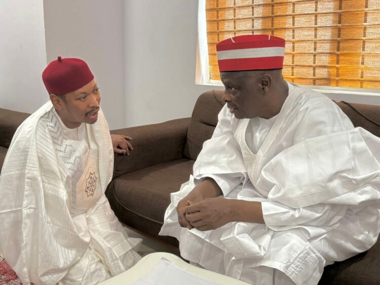 HOTUNA: Ɗan Ganduje Ya Ziyarci Kwankwaso A Kano