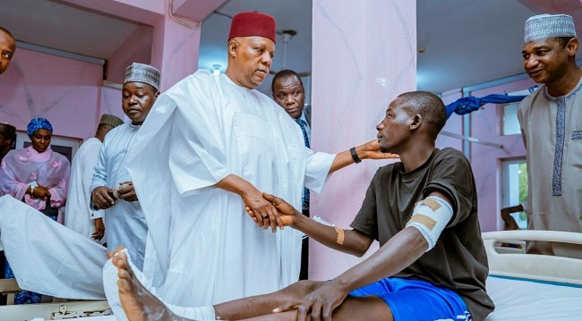 Shettima Ya Ziyarci Waɗanda Harin Bam Ya Shafa A Maiduguri