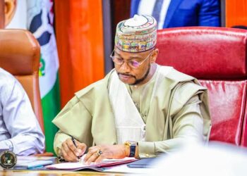 An Cire Tutar PDP A Fadar Gwamnatin Zamfara, A Shirin Sauya Sheƙa Zuwa APC