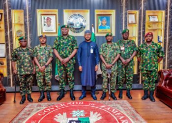 Tsaro: Goyon Bayan Gwamna Lawal Ga Sojoji Ba Kasafai Ake Samun Irin Sa Ba — Babban Hafsan Tsaro