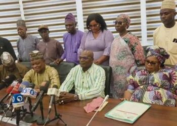 Malaman Makaranta A Abuja Sun Janye Yajin Aiki Bayan Alƙawarin ₦5bn Daga Wike