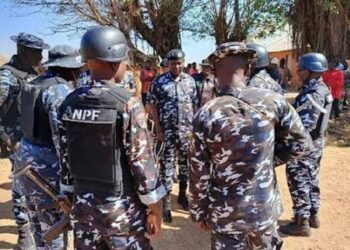 Ƴansanda Sun Gano Bindiga Ƙirar AK-47 Da Ake Alaƙantawa Da Shugaban Wata Kungiyar Sa-Kai (Vigilante)