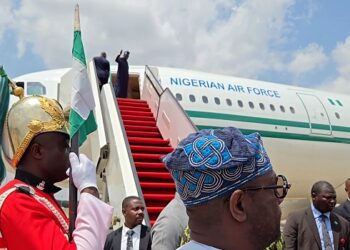 Shugaba Tinubu Ya Bar Abuja Zuwa Ziyarar Kasashe Uku