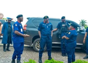 NSCDC Ta Cafke Mutum 10 Da Ake Zargi Da Satar Kayan Gwamnati Da Kuma Fashi A Kano