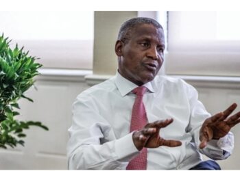 Yayin Da Dangote Ya Bayyana A Tattaunawar Neman Aiki…