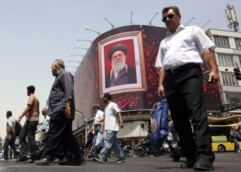 He Wei Zai Halarci Jana’izar Ayatollah Ali Khamenei