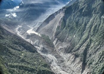 Firaministan Kasar Sin Ya Isa Yankin Da Zaftarewar Laka Ta Shafa A Yankin Xizang