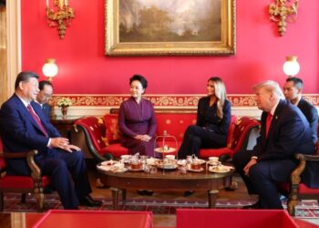 USCBC Xi Tare Da Uwargidansa Sun Sha Shayi Tare Da Tattaunawa Da Trump Da Uwargidansa