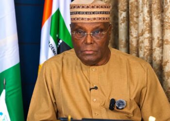 Atiku Ya Buɗe Shafin Amsa Tambayoyin ’Yan Nijeriya, Ya Yi Alƙawarin Inganta Tsaro