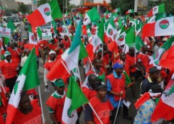 NLC Ta Tsunduma Yajin Aiki A Abuja Kan Rashin Warware Matsalolin Malamai